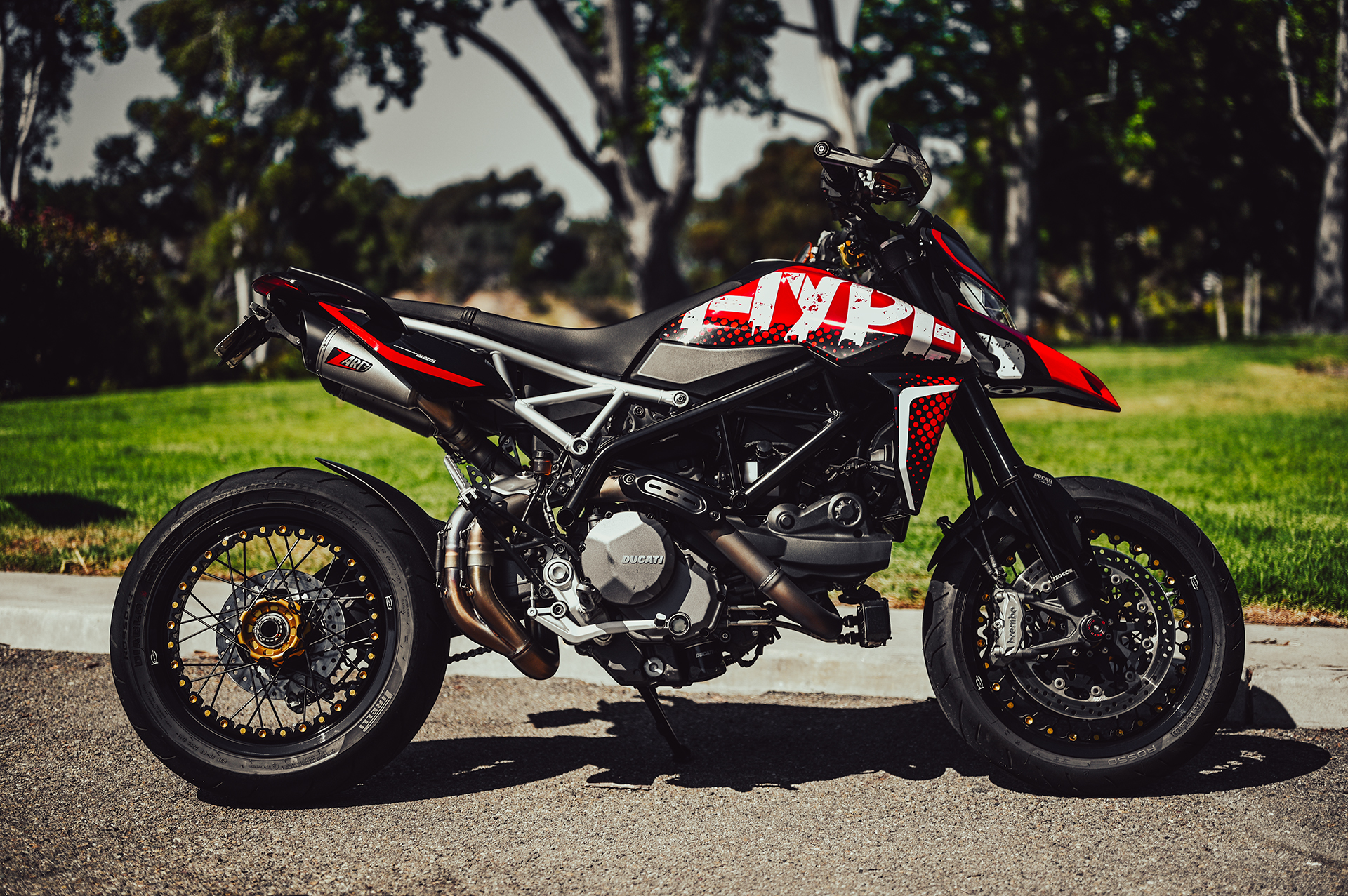 BT Moto (BrenTune) Stage 1+ Performance Calibration with Handheld Tuner for the Ducati Hypermotard 950 (2019+) and Supersport 937 / 950 (2017+) BT Moto (BrenTune) Stage 1+ Performance Calibration with Handheld Tuner for the Ducati Hypermotard 950 (2019+) and Supersport 937 / 950 (2017+)